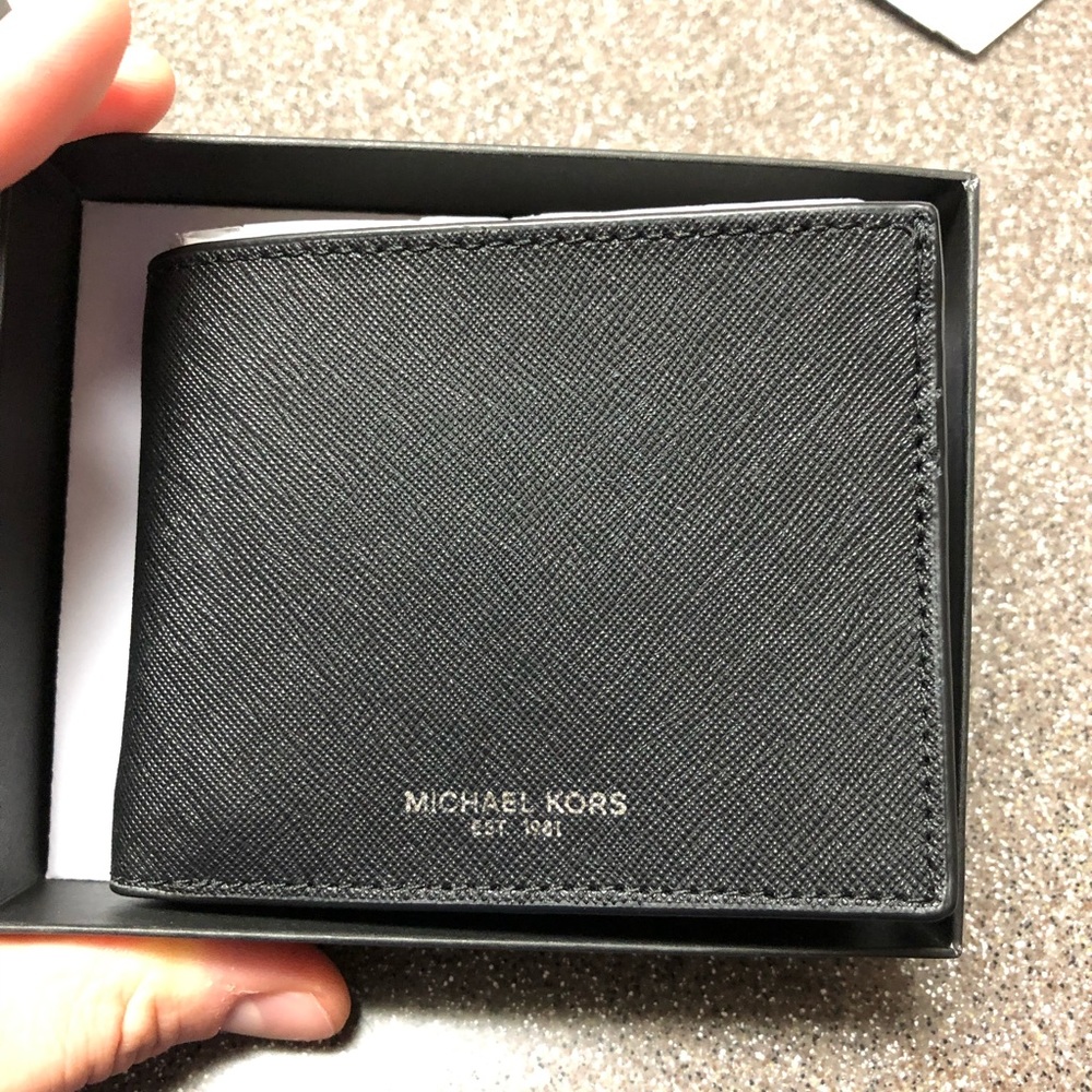 Men’s Michael Kors Black leather bifold wallet